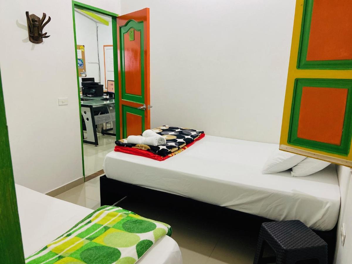 Casa Hostal Las Palmeras Guatapé Dış mekan fotoğraf
