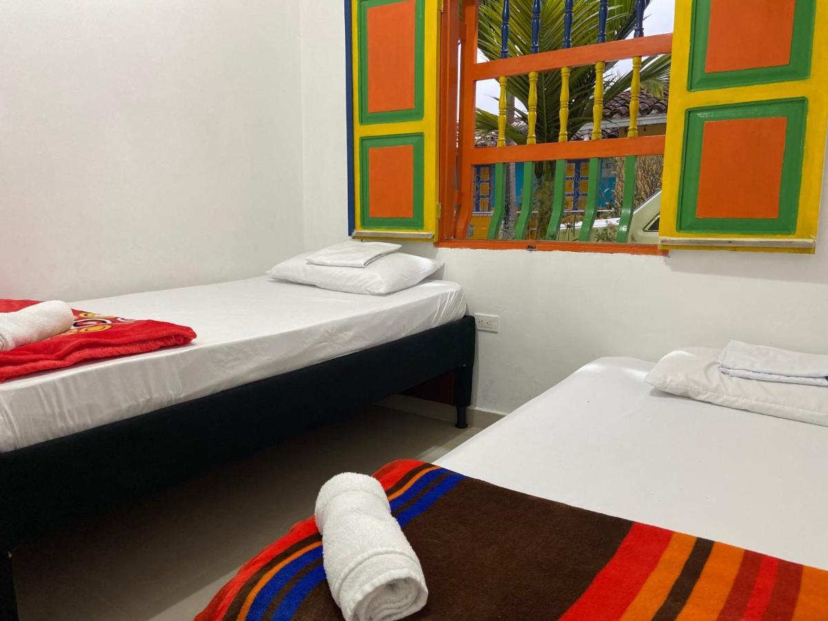 Casa Hostal Las Palmeras Guatapé Dış mekan fotoğraf