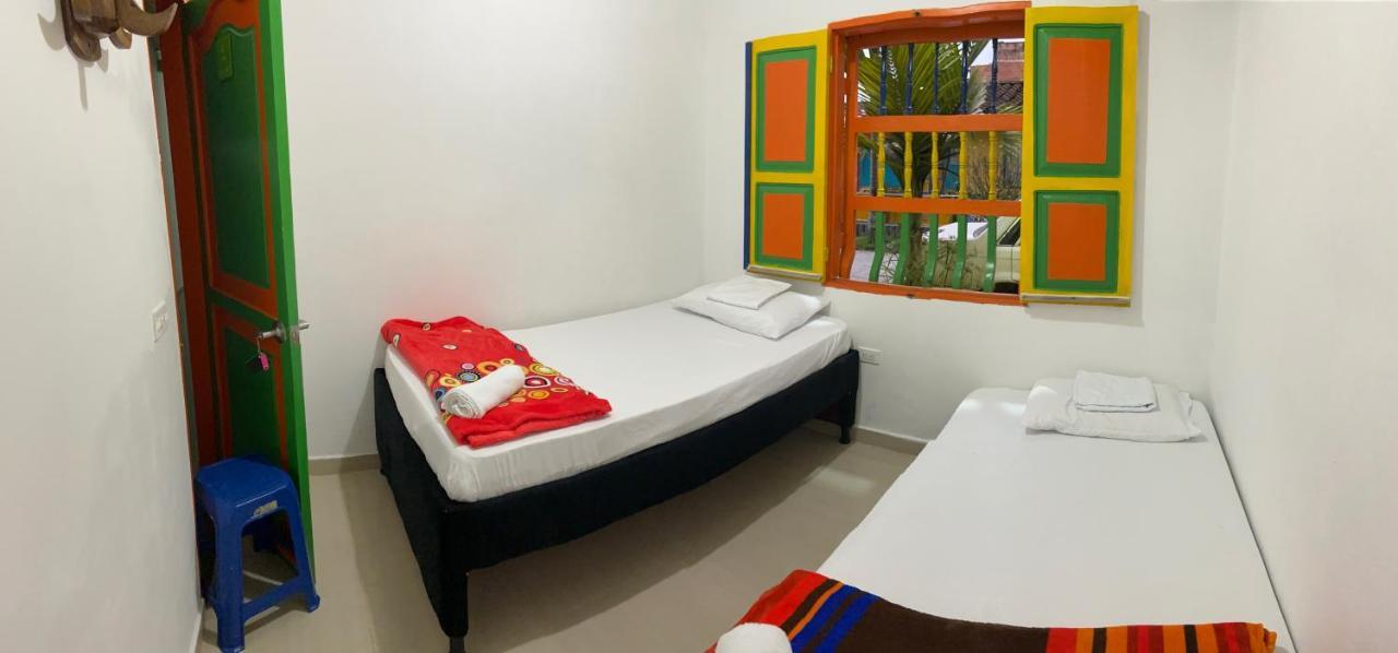 Casa Hostal Las Palmeras Guatapé Dış mekan fotoğraf